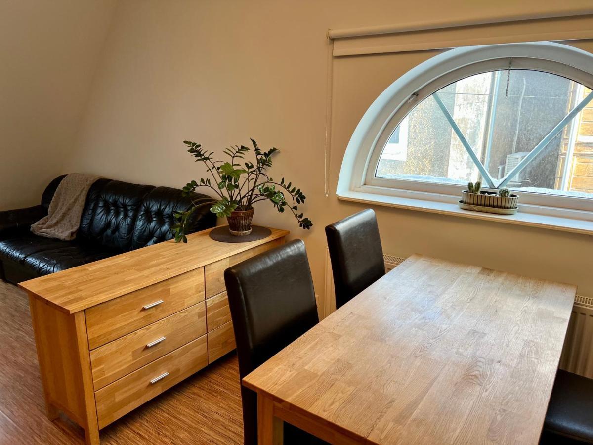 Hostel Ingeri Viljandi  Buitenkant foto